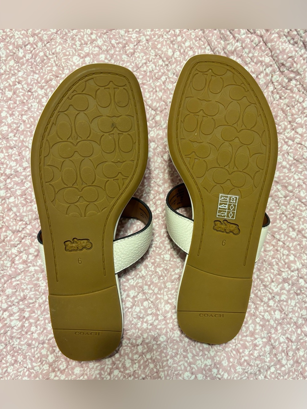 COACH White Leather Thong Sandals with Signature 'C' Hardware - Picture 5 of 6